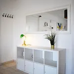 Sunny Rooftop In 91sqm Terrace Delight! Апартаменты Айя-Напа