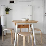 Sunny Rooftop In 91sqm Terrace Delight! Апартаменты *