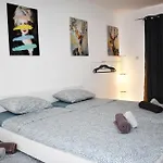 Sunny Rooftop In 91sqm Terrace Delight! Айя-Напа