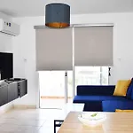 Sunny Rooftop In 91sqm Terrace Delight! Апартаменты Айя-Напа