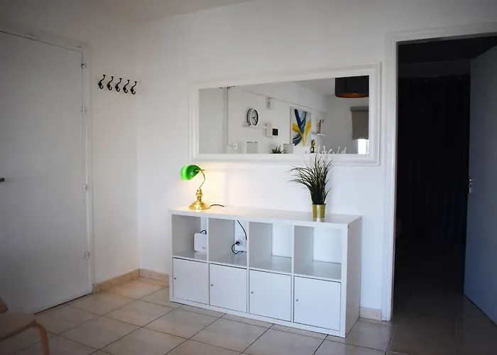 Daire Sunny Rooftop In 91sqm Terrace Delight! Aya Napa